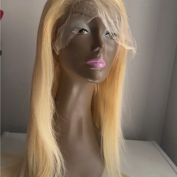 30” 613 Blonde Straight Wig – 13x6 HD Lace | 100% Human Hair - Picture 4 of 4
